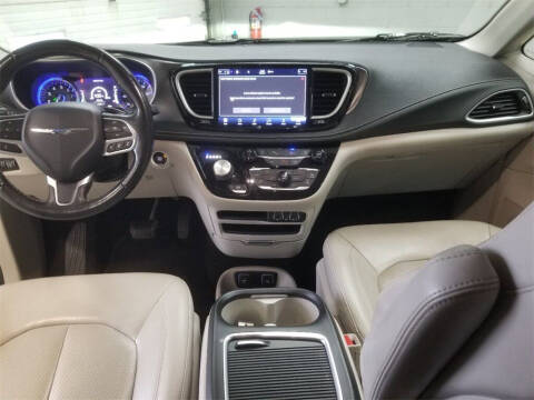 2021 Chrysler Pacifica Touring L