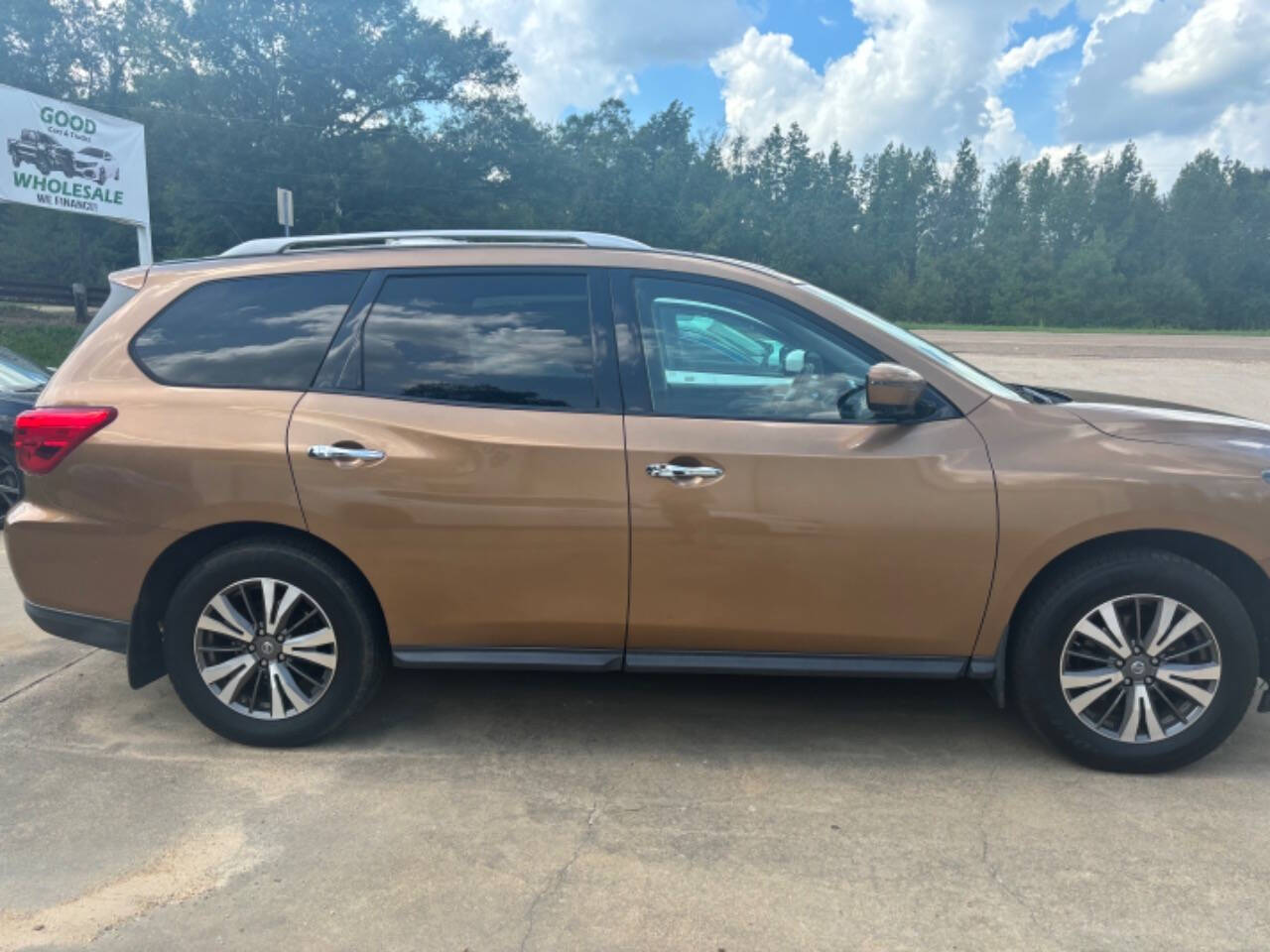 2017 Nissan Pathfinder for sale at Good Cars and Trucks Wholesale, LLC in Crystal Springs, MS