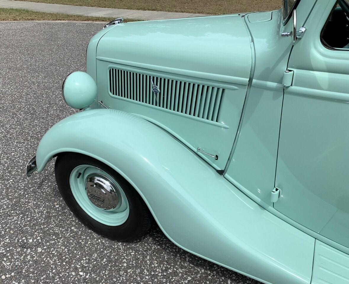 1937 Ford Pickup 24