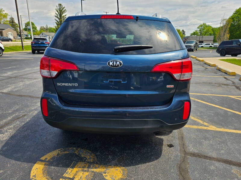 2015 Kia Sorento LX