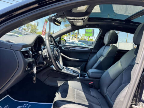 2016 Porsche Macan S