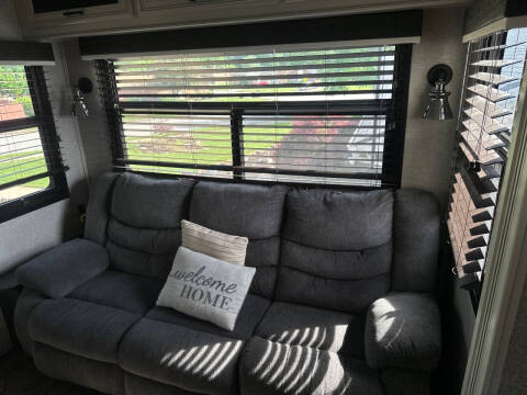 2023 Jayco pinnacle 36 FBTS