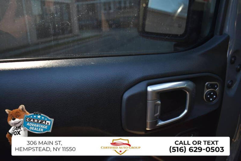 2022 Jeep Gladiator Willys