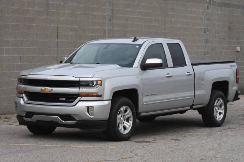 2017 Chevrolet Silverado 1500 LT Z71 photo 4