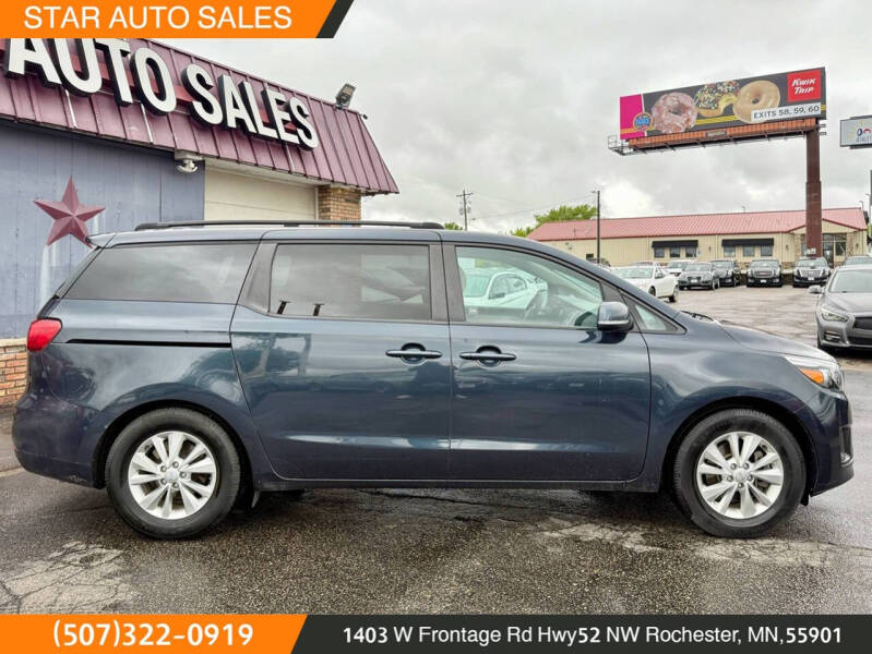 2017 Kia Sedona LX
