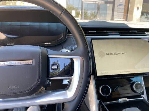 2023 Land Rover Range Rover P530 SE LWB