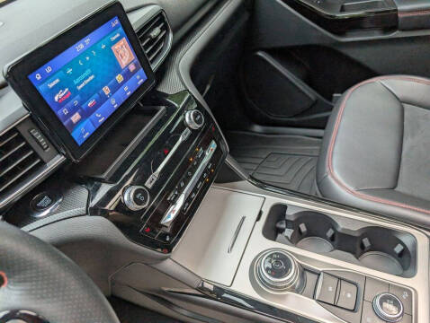 2024 Ford Explorer ST-Line