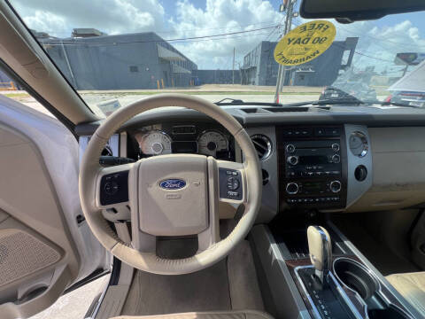 2011 Ford Expedition XLT