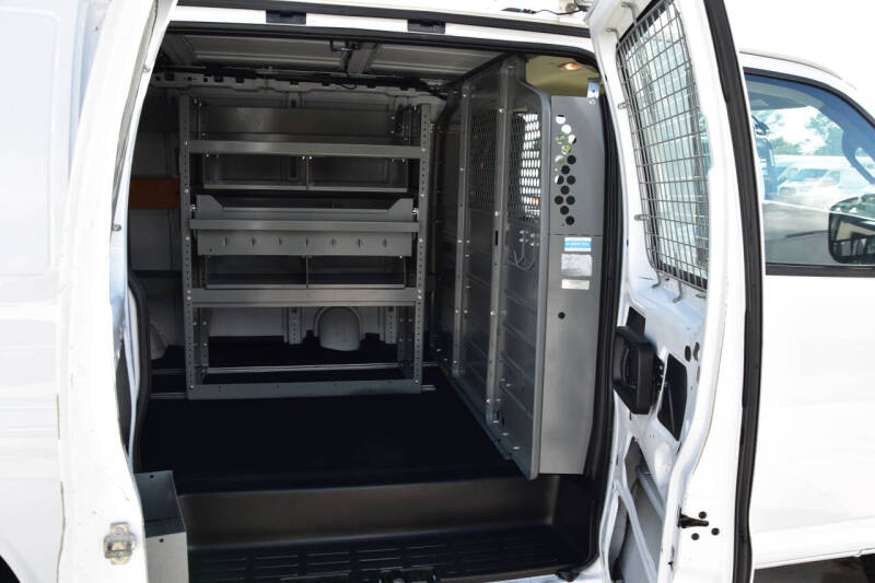 2017 Chevrolet Express 2500