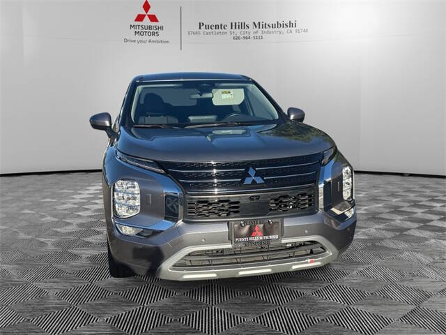 2023 Mitsubishi Outlander