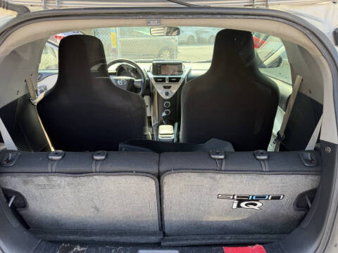 2014 Scion iQ 10 Series