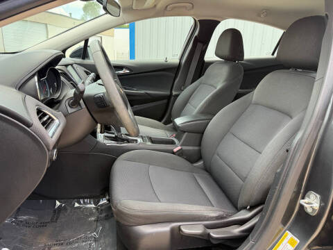 2017 Chevrolet Cruze LT Auto