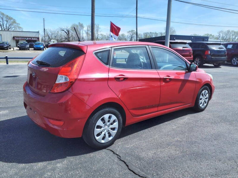 2017 Hyundai Accent SE