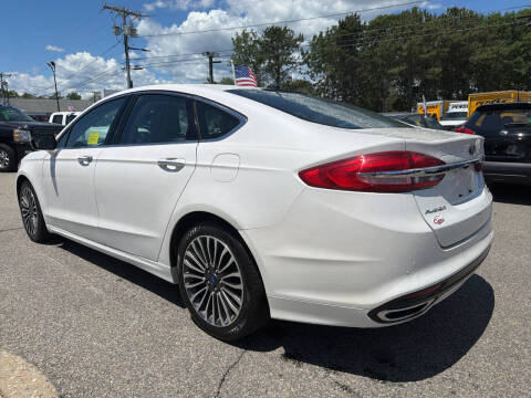 2017 Ford Fusion SE