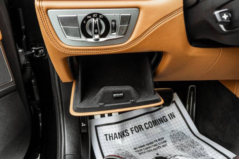 2022 BMW 7 Series 750i xDrive