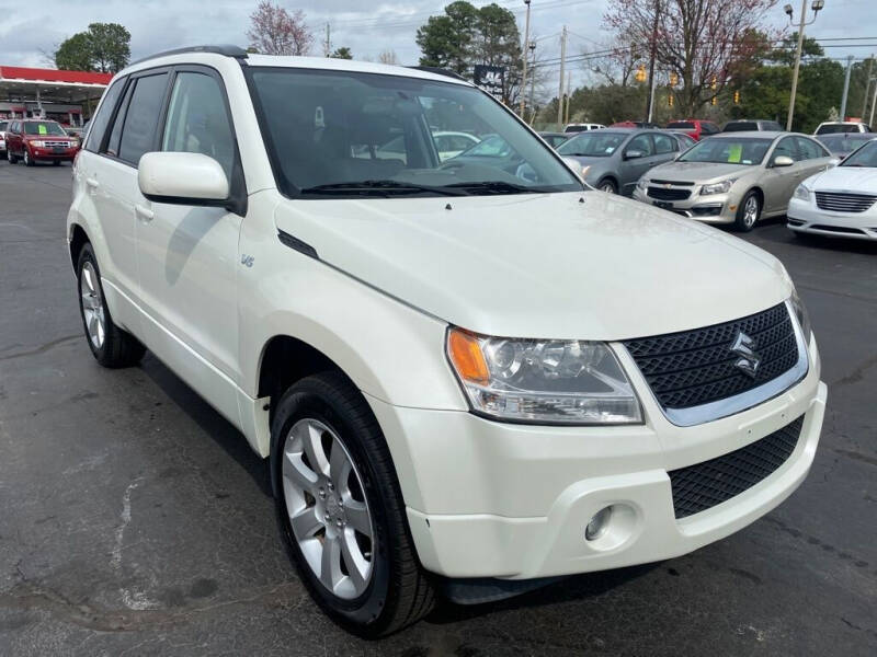 2009 Suzuki Grand Vitara Luxury