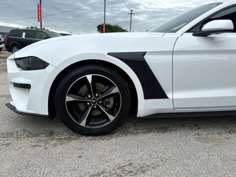 2019 Ford Mustang EcoBoost