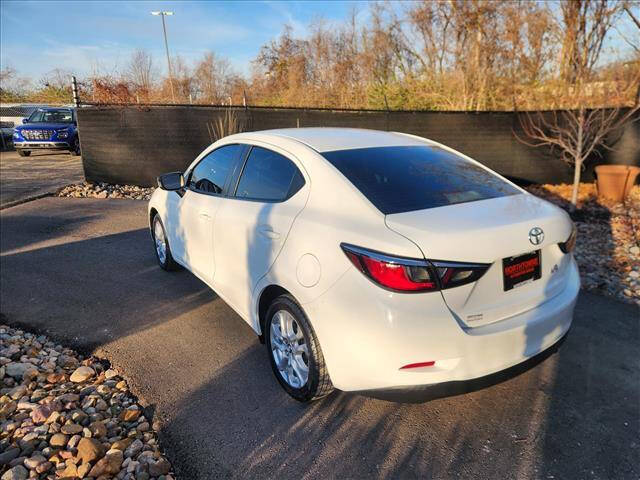 2017 Toyota Yaris iA