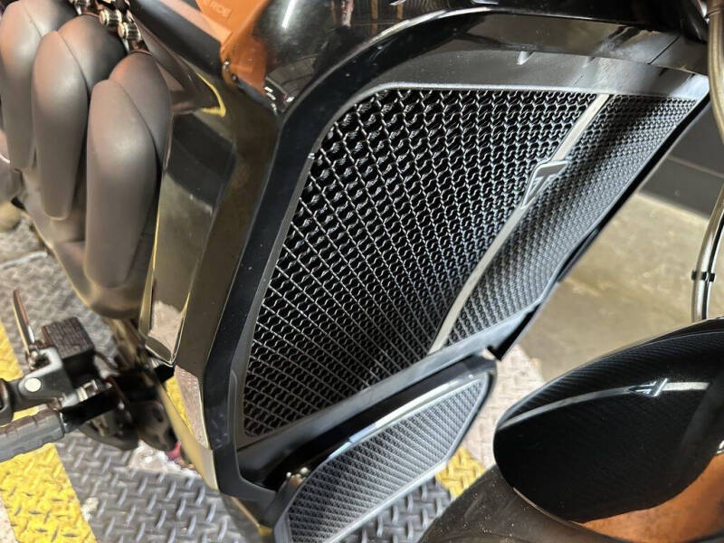 2025 Triumph Rocket 3 Storm GT Sapphire Bla