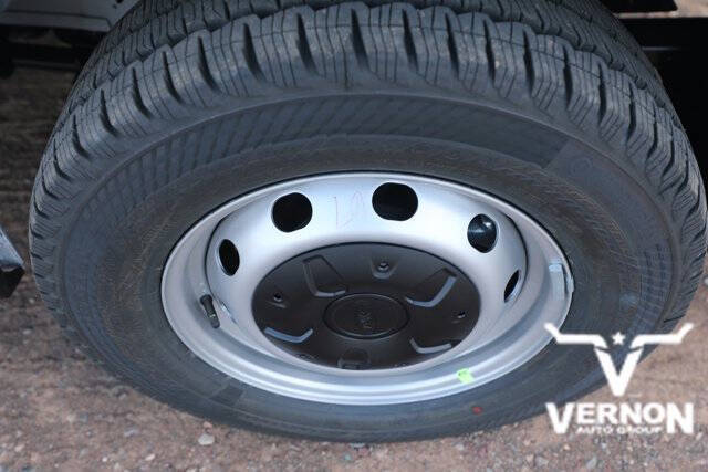 2025 Ford Transit 150