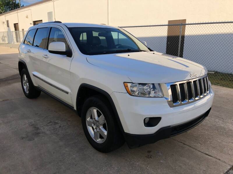 2013 Jeep Grand Cherokee for sale at Global Auto Exchange in Longwood FL