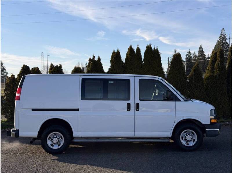 2019 Chevrolet Express 2500