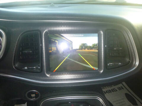 2018 Dodge Challenger SXT Plus