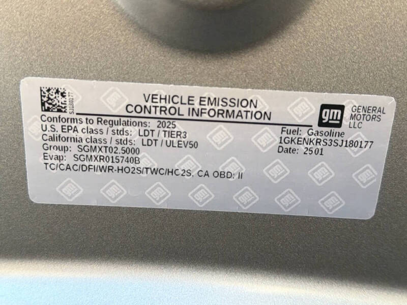 2025 GMC Acadia Elevation