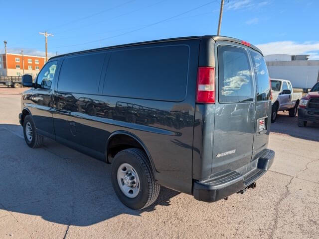 2017 Chevrolet Express 2500