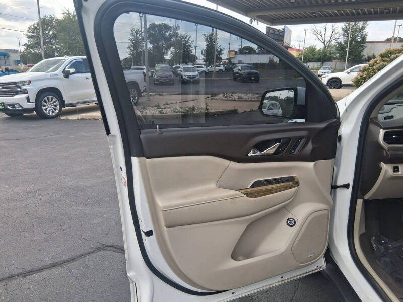 2017 GMC Acadia Denali