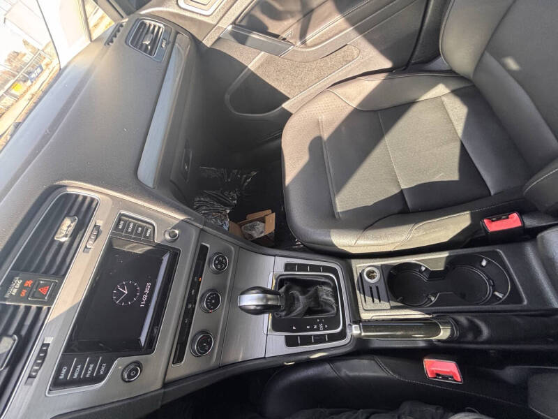 2015 Volkswagen Golf TSI S