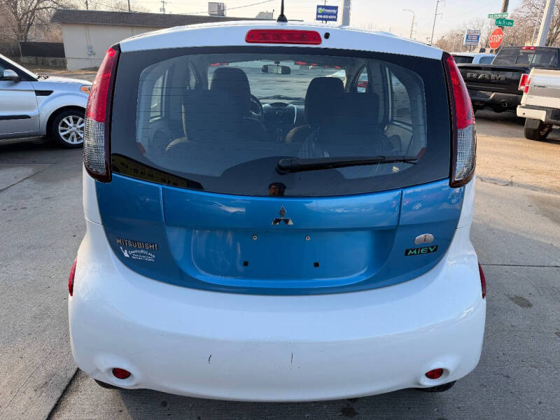 2012 Mitsubishi i-MiEV ES