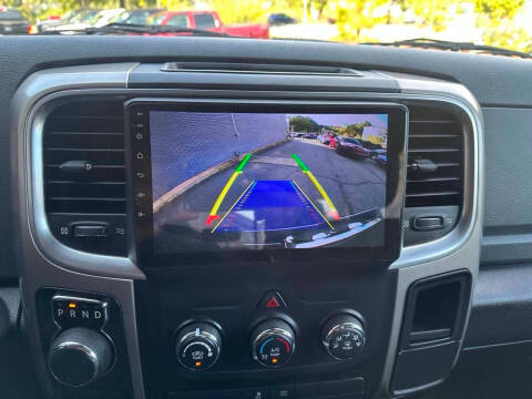 2019 RAM 1500 Classic SLT