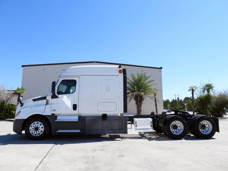 2019 Freightliner Cascadia