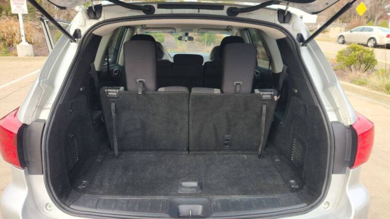 2019 Nissan Pathfinder S