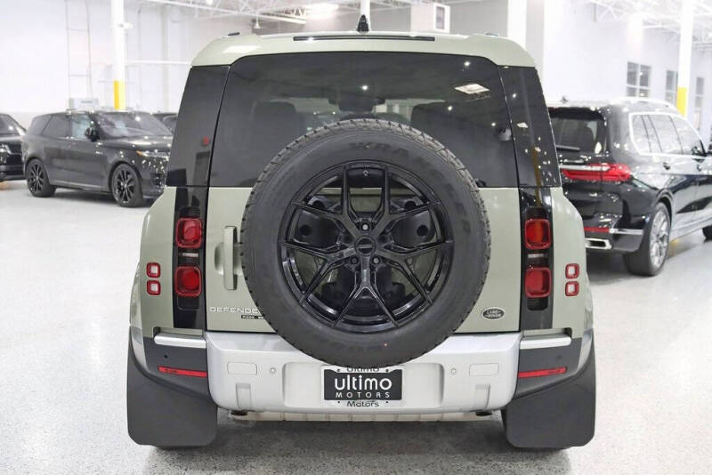 2020 Land Rover Defender 110 SE