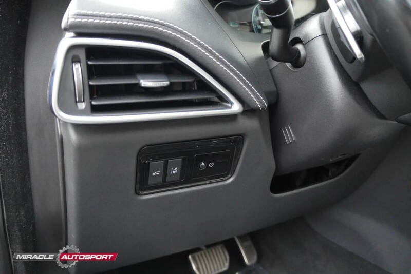 2018 Jaguar F-PACE S