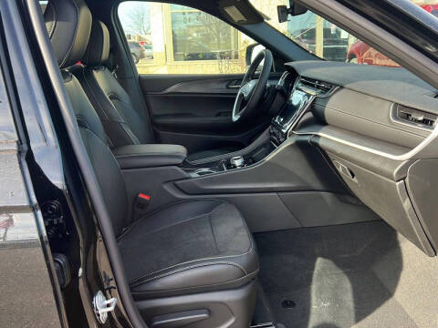 2025 Jeep Grand Cherokee Altitude X