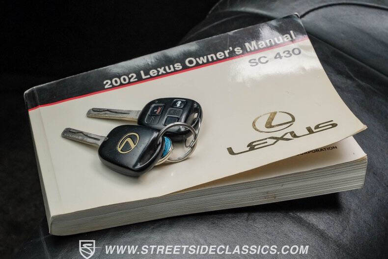 2002 Lexus SC 430