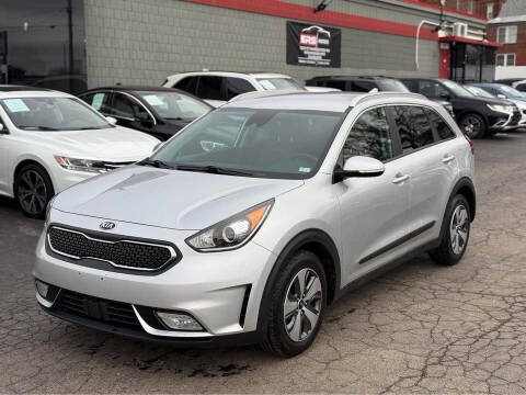 2019 Kia Niro for sale at ERS Motors, LLC. in Bridgeton MO