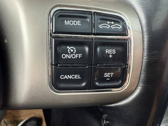 2011 Jeep Grand Cherokee Overland