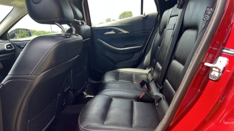 2017 Infiniti QX30