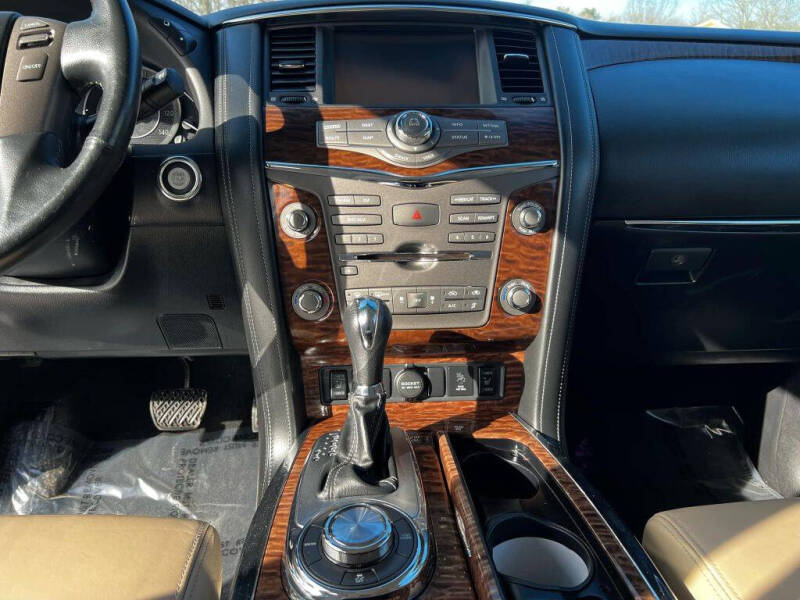 2017 Nissan Armada SL