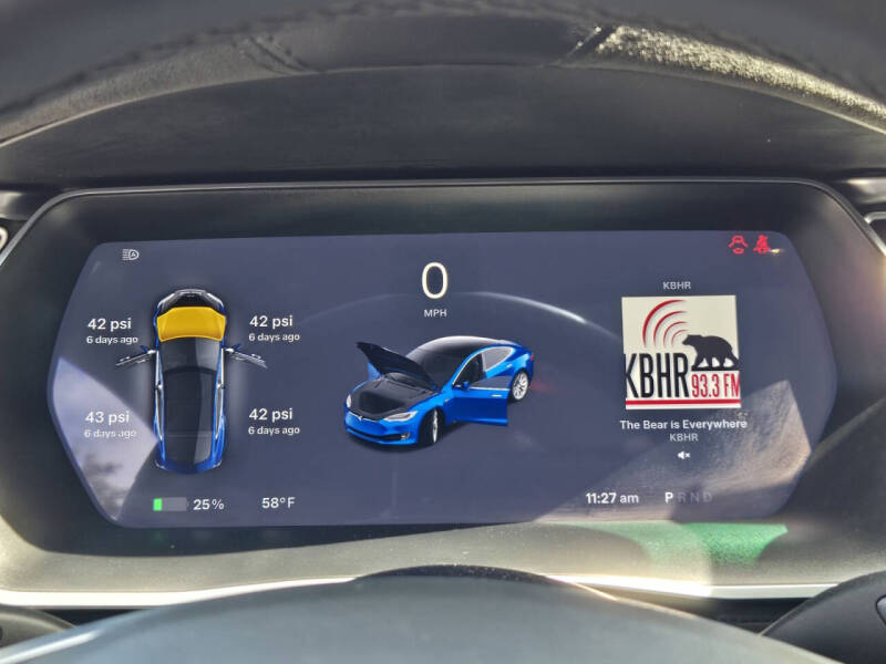 2016 Tesla Model S 75D