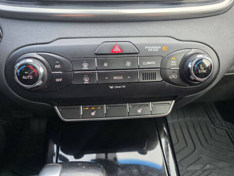 2017 Kia Sorento SX V6