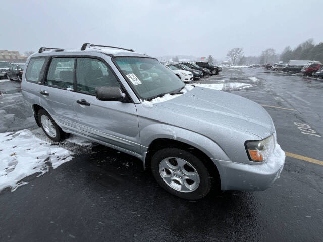 2003 Subaru Forester XS photo 4