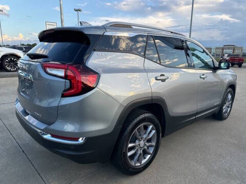 2024 GMC Terrain SLT