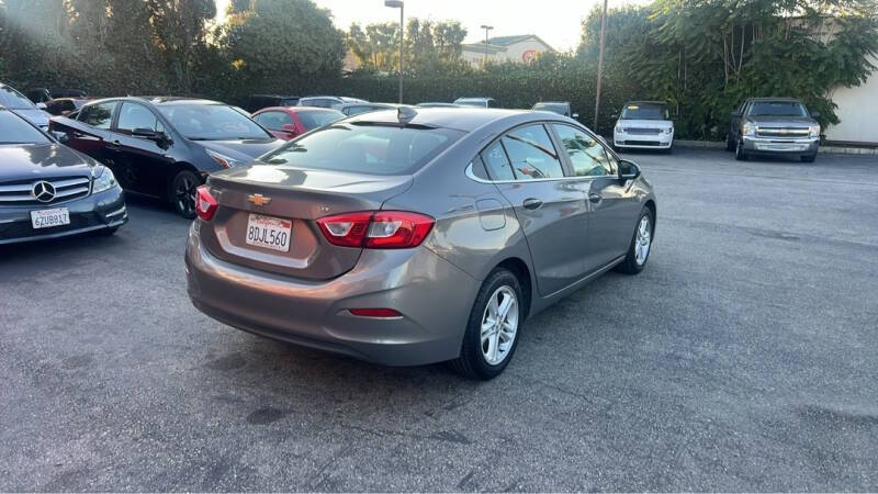 2018 Chevrolet Cruze LT Auto