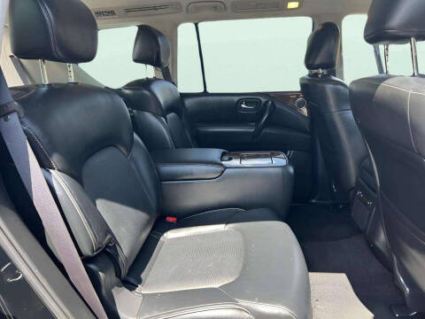 2017 Infiniti QX80