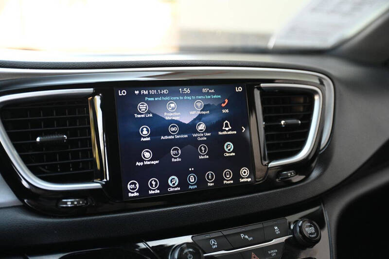 2018 Chrysler Pacifica Touring Plus